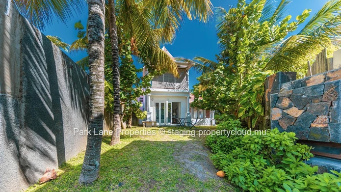 Charmante maison familiale à quelques pas de la plage, avec vue mer partielle et accès direct (Mandat exclusif)