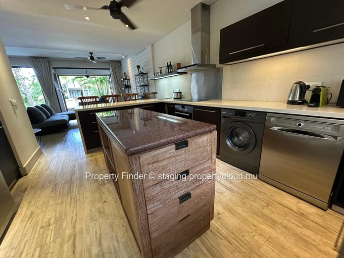 Waterfront 3-Bedroom Duplex in La Balise Marina