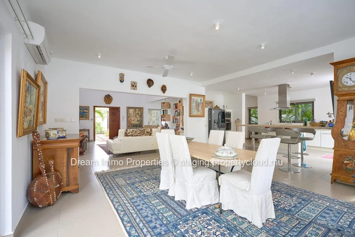 Luxurious 4-Bedroom Villa Near The Sea & Amenities In Grand Baie – Mauritius