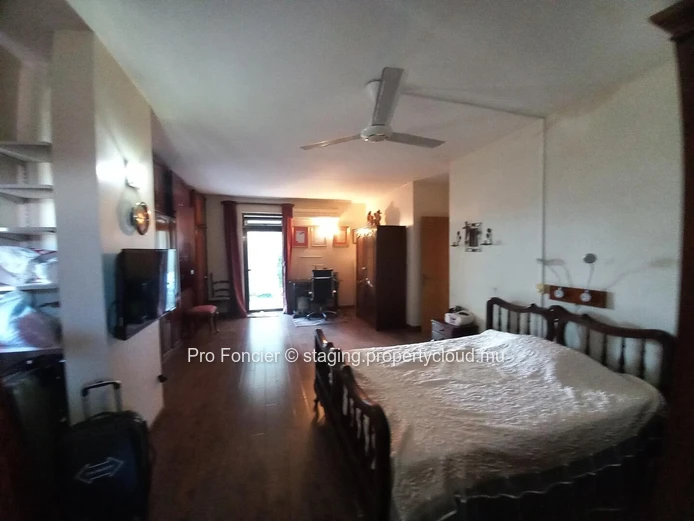 Apartment for sale in Quatre -Bornes - Spacious and comfortable.