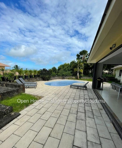 Villa meublée 3 chambres avec piscine à louer à Plaine des Papayes
