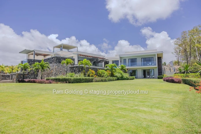 Luxury 4 Bedroom Sea View Villa at Anahita Golf Estate, Mauritius