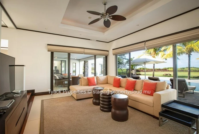 Solaia Breeze Villa – Anahita