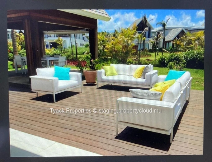 IRS 4-Bedroom Villa for Sale – Mont Choisy, Mauritius