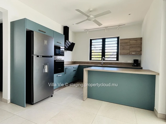 Poste Lafayette - Beautiful 3-bedroom en-suite beachfront apartment