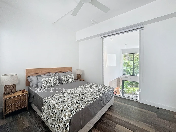Magnificent duplex apartment in Pointe aux Cannoniers
