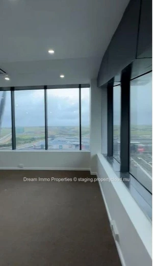 190 Sqm Office For Rent In The Center Of Ebene – Mauritius
