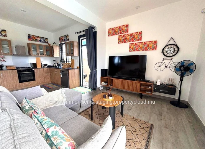  FOR RENT - Detached 3-bedroom villa with pool in Grand Baie