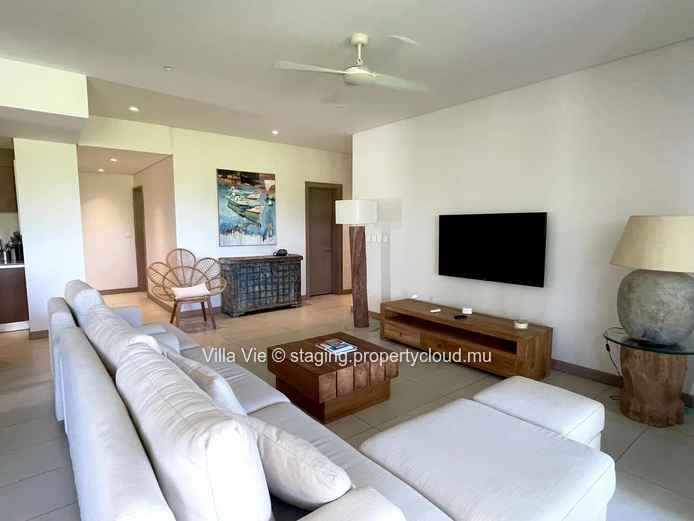 Mont Choisy - Beautiful 2-bedroom en suite apartment in a secure residence, golf view