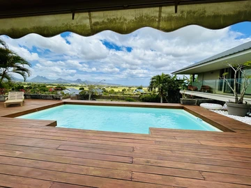 4 Bedroom Villa