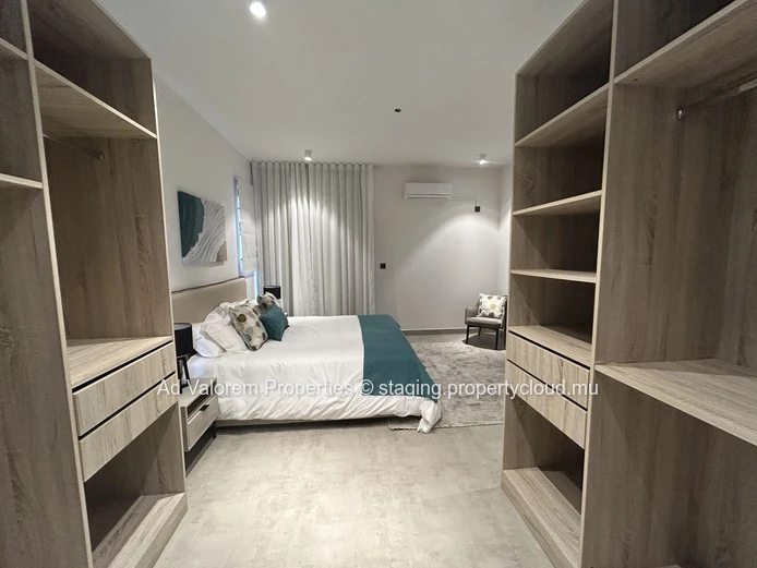 Elegant Apartment for Sale in Black Rock – Modern, Bright & Ideally Located