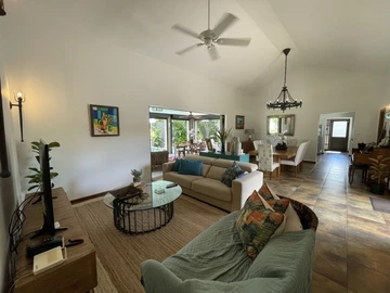 4 Bedroom Villa