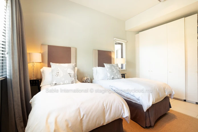 Appartement RES à vendre à Rivière Noire - Black River, 370m², Front de Mer, Vue mer, Meublé.