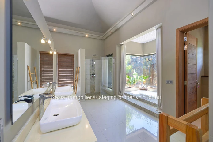 Beautiful Balinese villa with clean lines