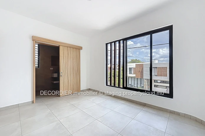 New House for sale in Albion