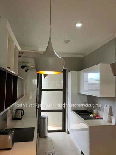 À vendre - Appartement somptueux en rez-de-chaussée avec piscine privée | Royal Park, Balaclava | 192,90 m2 | Rs 25M ...