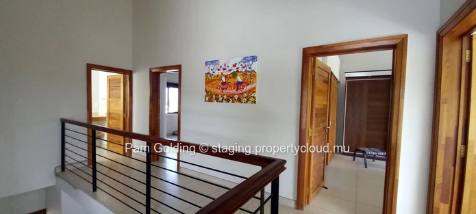 Spacious Penthouse Living in Sought-After Tamarin