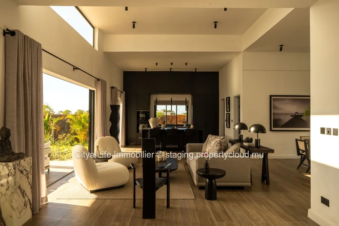 Tastefully furnished villa for rent in Royal Park, Balaclava