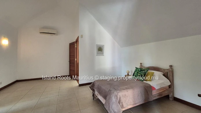 Luxury villa for rent in Pereybère!