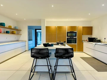 4 Bedroom Villa