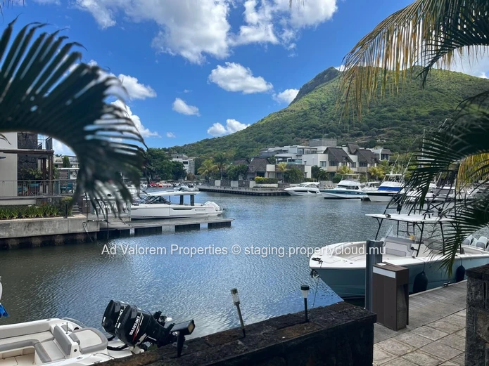 Modern Townhouse Apartment for Sale – La Balise Marina, Black River