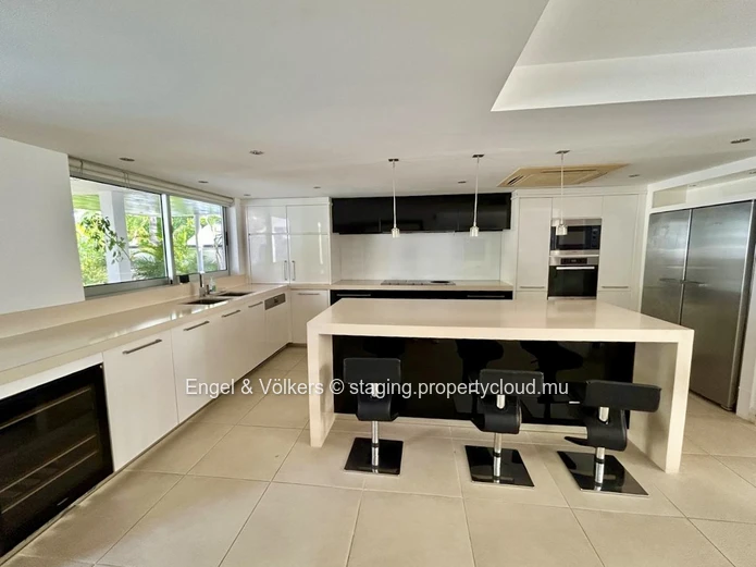 Exceptional House for Sale in Albion – Mauritian Citizens Only
