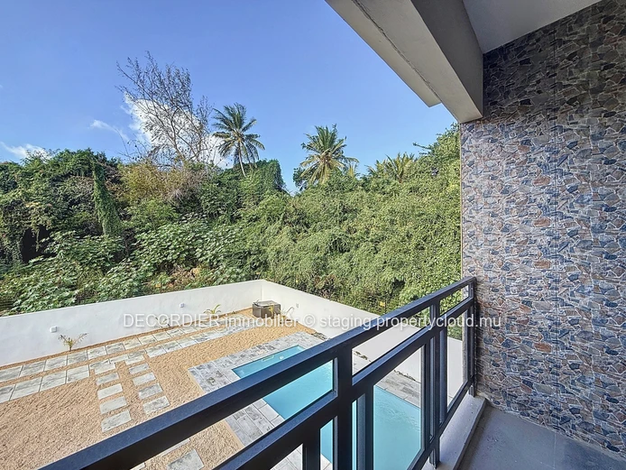 Modern villa with pool in a peaceful setting – Off-Plan sale