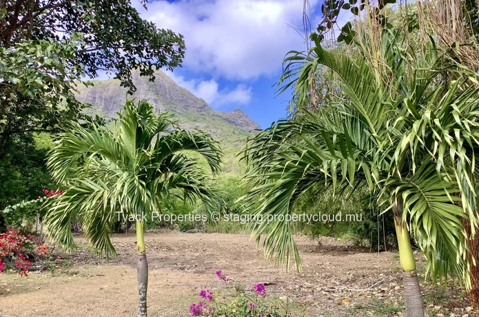 Residential Land for Sale in Pailles – Prime Location