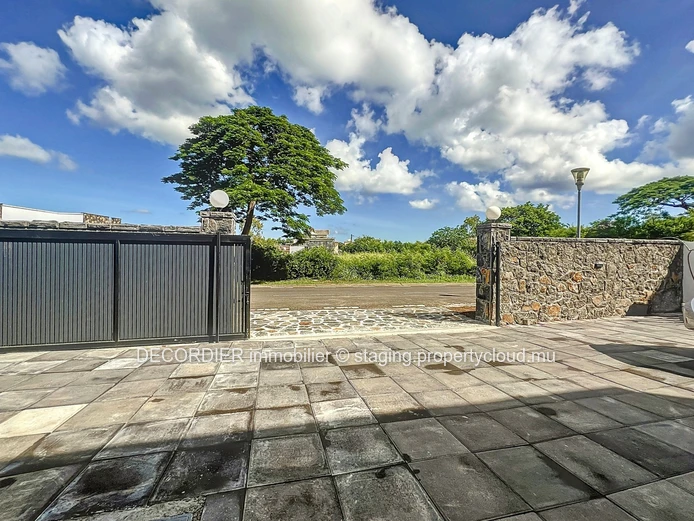 Rental opportunity: Two lots available immediately