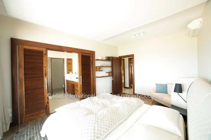 For sale magnificent penthouse duplex sea view on the west coast of Mauritius