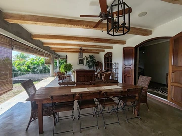 Villa de 4 Chambres