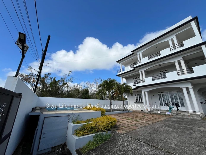 Appartement 2 Chambres à Grand-Baie (Chemin 20 Pieds)