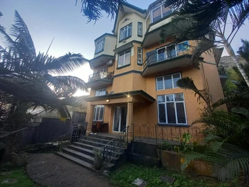 Maison de 6 Chambres