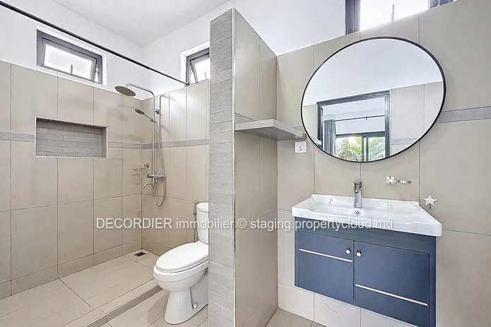 Modern 3-Bedroom Villa with Private Pool