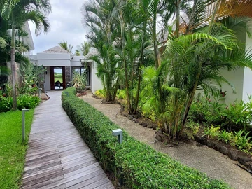 5 Bedroom Villa