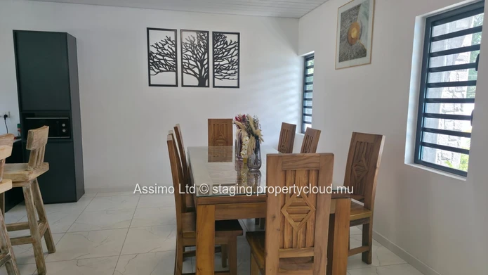 Furnished villa for rent in Grand Gaube of 210m². Rs 90,000. 