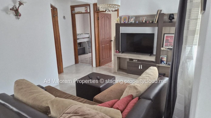 Maison à vendre à Candos – Idéale pour famille multigénérationnelle