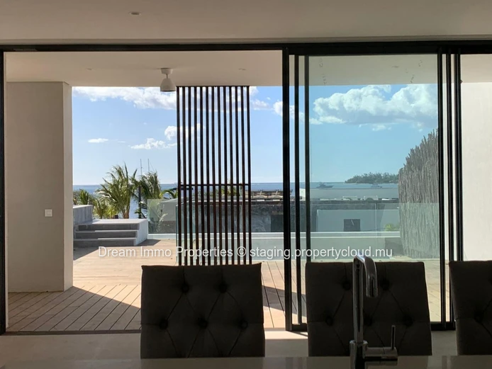Top Duplex Neufs Avec Acces Plage – Sublime Vue Mer A Riviere Noire – Ile Maurice