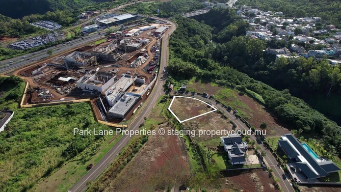 Build your dream home in the heart of the Island – Bagatelle's finest residential opportunity