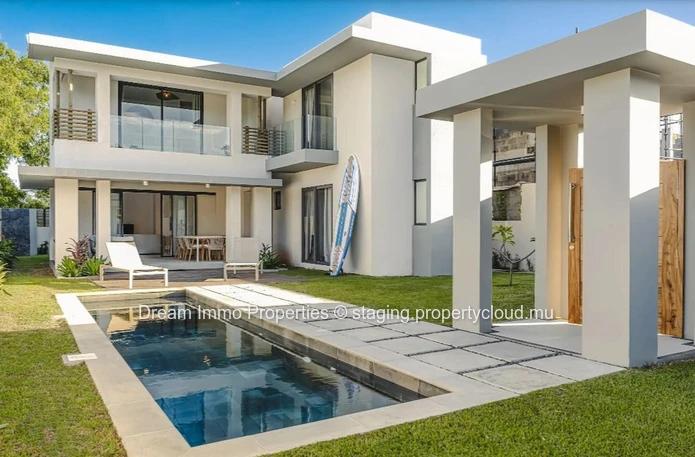 New 4-Bedroom Villa Close To The Sea & The Heart Of Tamarin Mall - Mauritius
