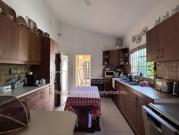 Pereybere - A charming 3-bedroom house by the sea