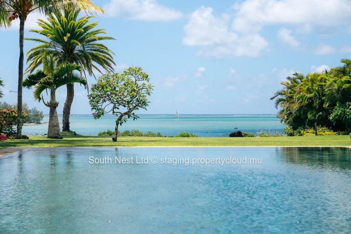 6 bedroom Villa with a breathtaking sea view 