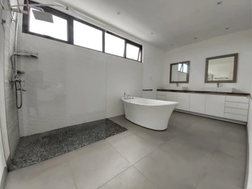 Villa de 4 Chambres