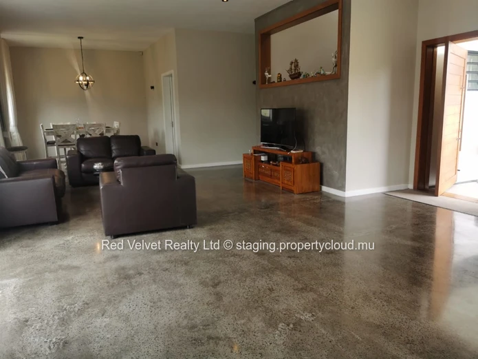 4-Bedroom Townhouse for Rent in Highlands | Rooftop Terrace | Furnished