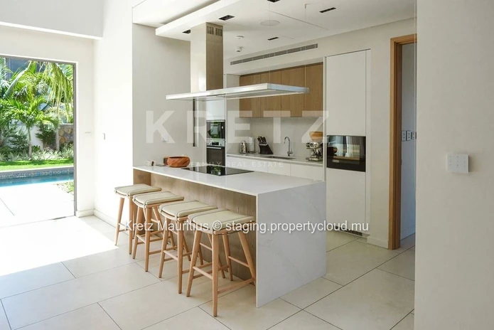 Prestigious Villa in Pointe de Flacq – Between Lagoon and Golf (Sole Mandate)