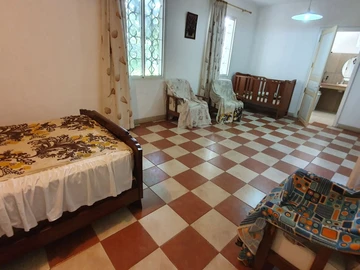 5 Bedroom Villa