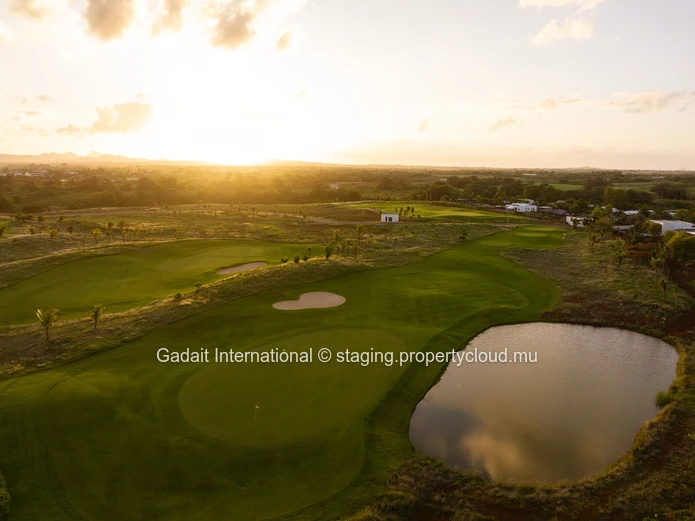 4-bedroom penthouse for sale | Azuri Ocean & Golf Village – Lagoon view