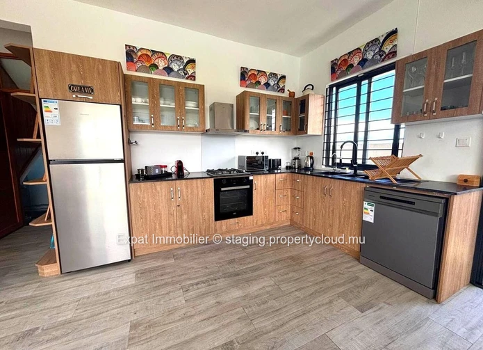  FOR RENT - Detached 3-bedroom villa with pool in Grand Baie