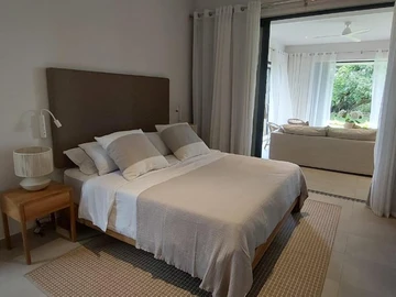 4 Bedroom Apartment