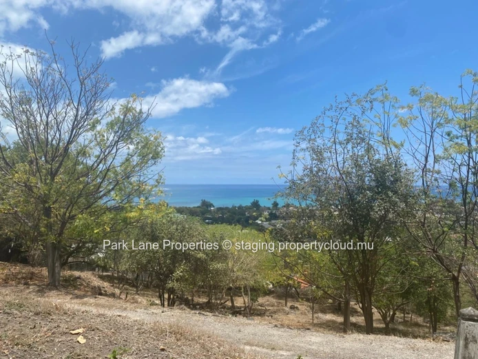 Beau terrain pour un projet immobilier dans l'ouest de l'Île Maurice